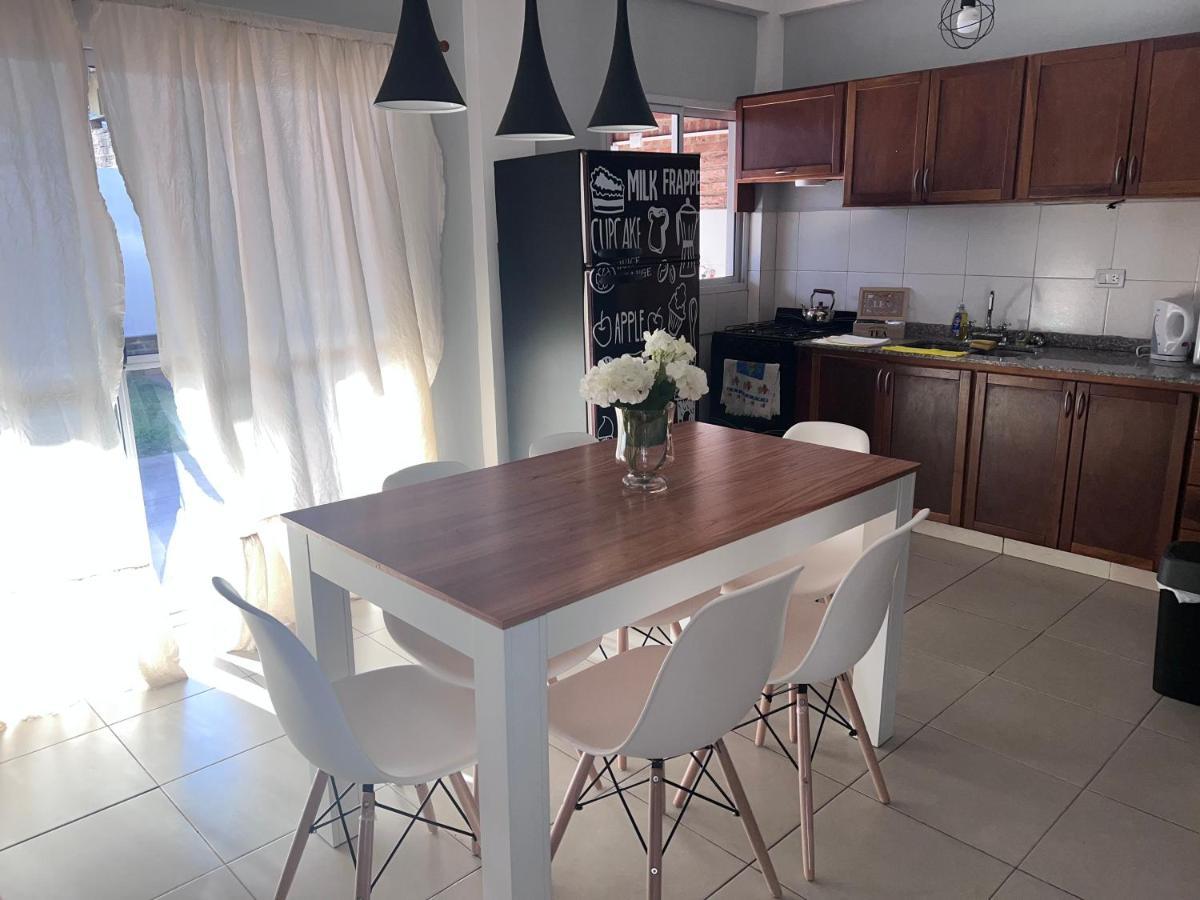 Hermoso Duplex En Barrio Cerrado Posadas Exteriér fotografie